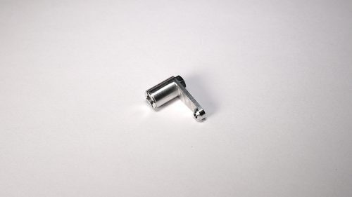 Vergaseranlenkhebel zusammengebaut